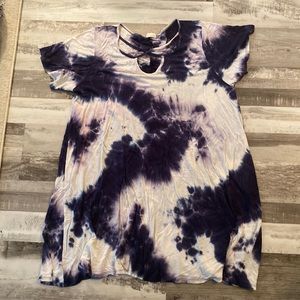 Caution To The Wind Blue/White/Lavender Tie Dyed Tunic, Size 2XL